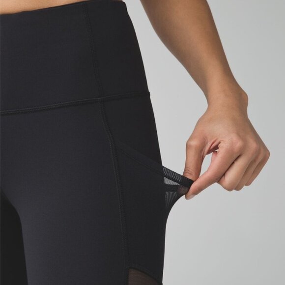 Lululemon - Rare Barre Star Pants - Like New Condition, Black - 4, 6 or Small - Picture 11 of 13